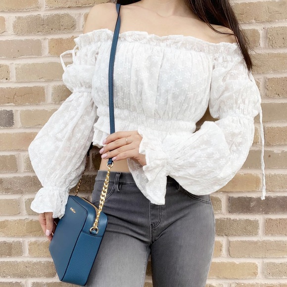 Bundle👜💕Michael Kors Large Crossbody Blue wallet - Picture 5 of 8